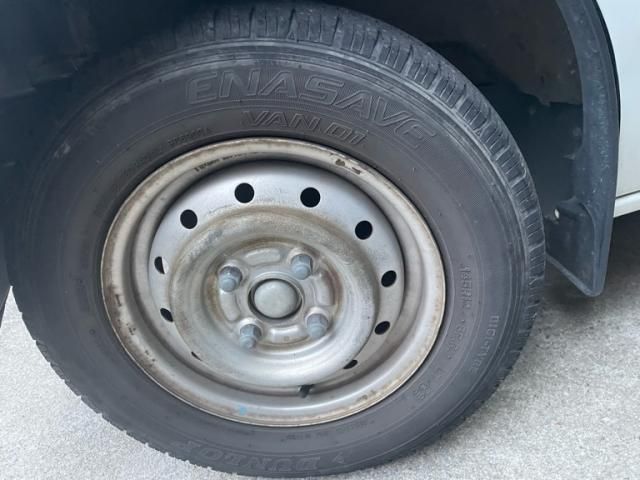 SUZUKI EVERY VAN 2012 Image 31