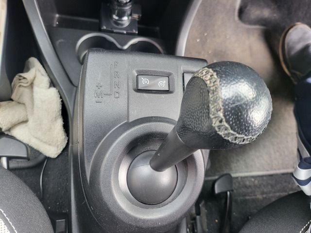 RENAULT TWINGO 2017 Image 31