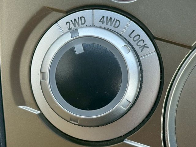 MITSUBISHI DELICA D:5 4WD 2007 Image 31