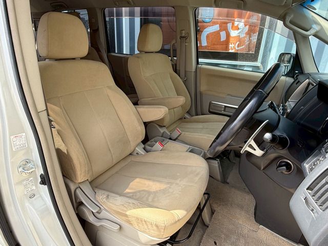 MITSUBISHI DELICA D:5 4WD 2007 Image 31