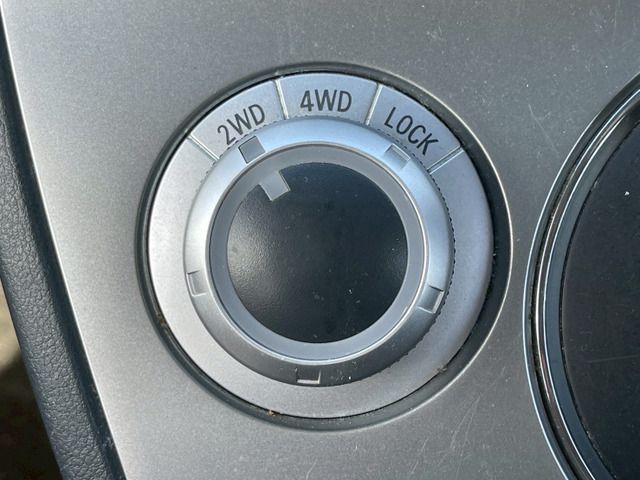 MITSUBISHI DELICA D:5 4WD 2010 Image 31