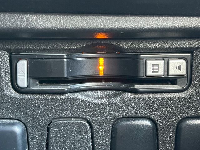 MITSUBISHI DELICA D:5 4WD 2010 Image 31