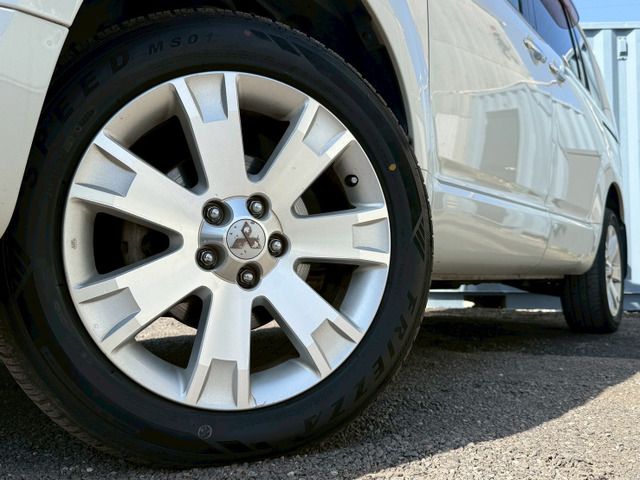 MITSUBISHI DELICA D:5 4WD 2010 Image 31