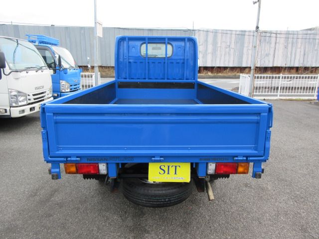 NISSAN ATLAS 2011 Image 31