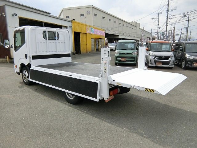 NISSAN ATLAS 2011 Image 31