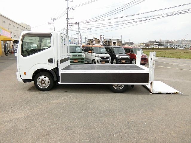 NISSAN ATLAS 2011 Image 31