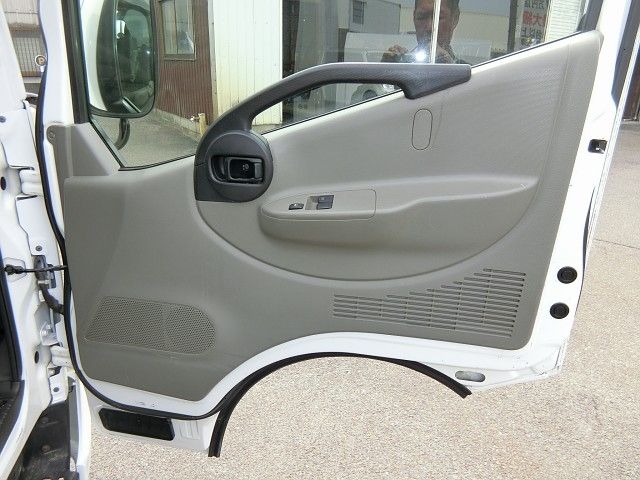 NISSAN ATLAS 2011 Image 31