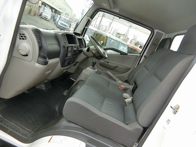 NISSAN ATLAS 2011 Image 31