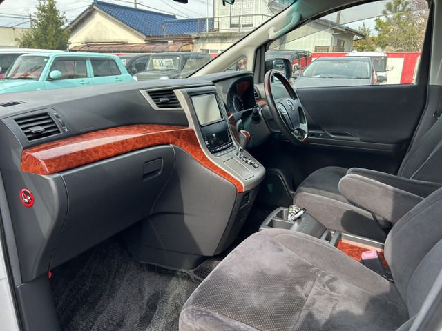 TOYOTA VELLFIRE 2011 Image 31