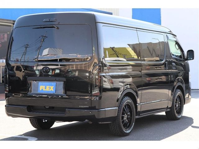 TOYOTA HIACE VAN 4WD 2024 Image 31