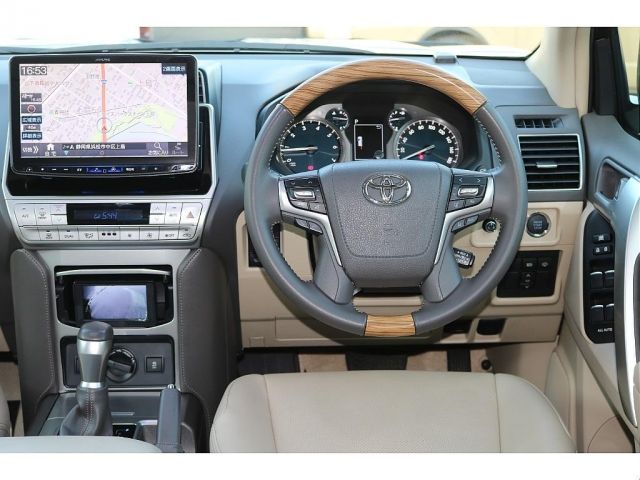 TOYOTA LANDCRUISER PRADO 2023 Image 31