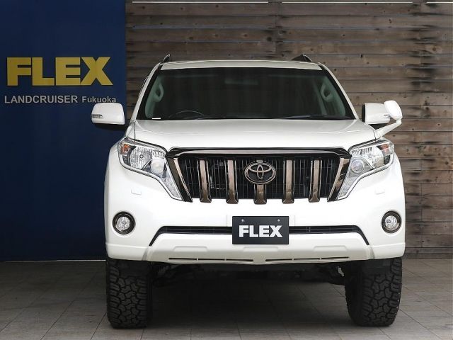 TOYOTA LANDCRUISER PRADO 2017 Image 31