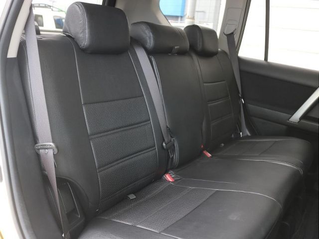 TOYOTA LANDCRUISER PRADO 2017 Image 31