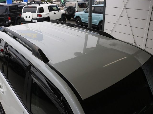 TOYOTA LANDCRUISER PRADO 2017 Image 31