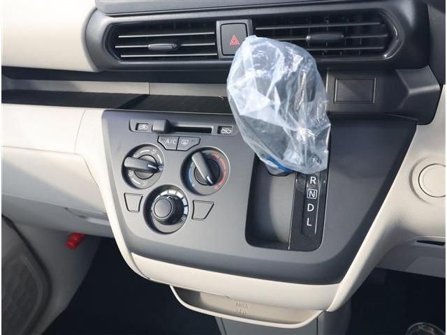 NISSAN ROOX 2024 Image 31