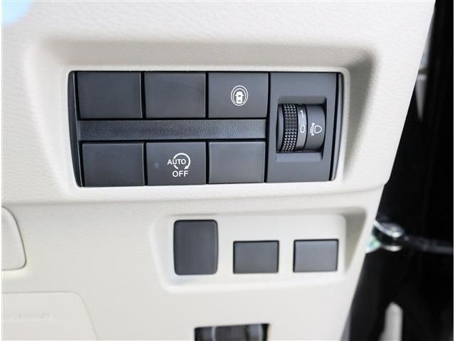 NISSAN ROOX 2024 Image 31