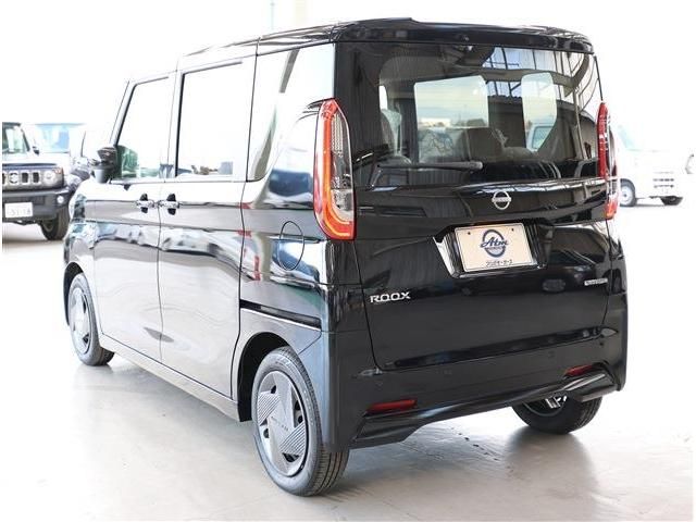 NISSAN ROOX 2024 Image 31