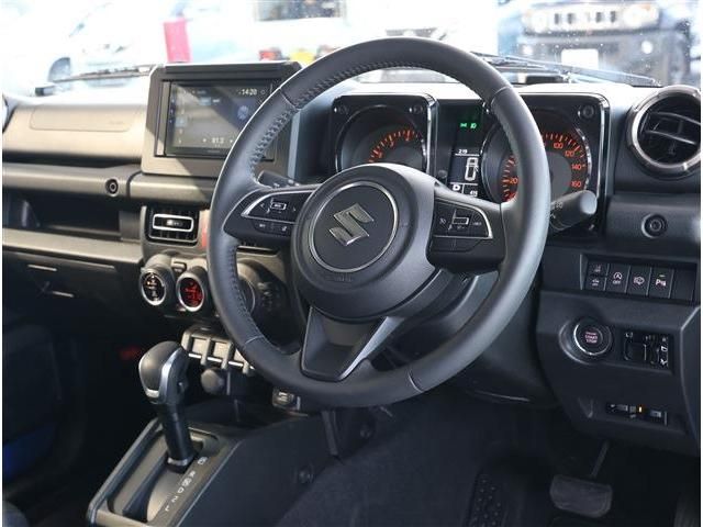 SUZUKI JIMNY SIERRA 2025 Image 31