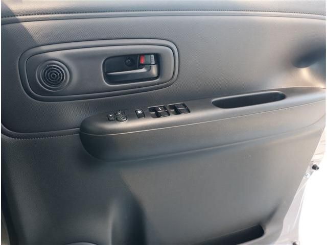 SUZUKI WAGON R SMILE 2025 Image 31