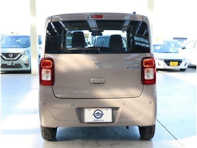 SUZUKI WAGON R SMILE 2025 Image 31