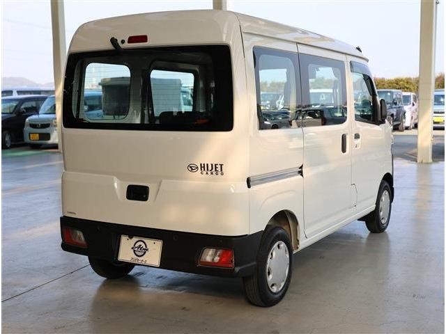 DAIHATSU HIJET CARGO 2022 Image 31