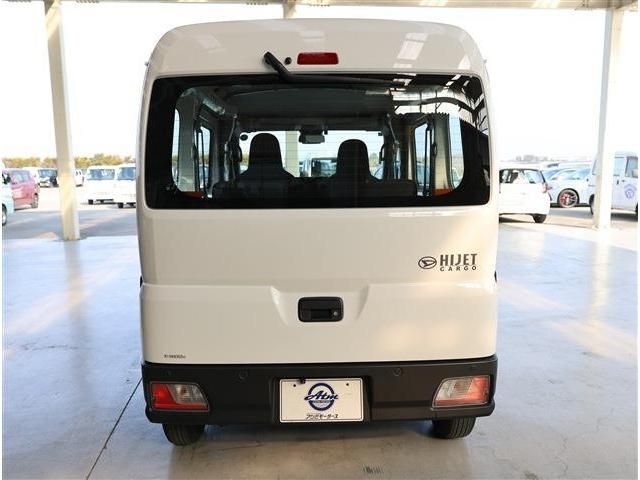 DAIHATSU HIJET CARGO 2022 Image 31
