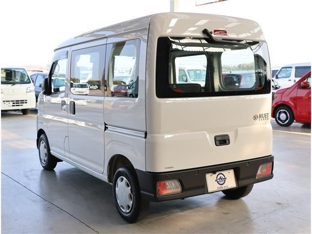 DAIHATSU HIJET CARGO 2022 Image 31
