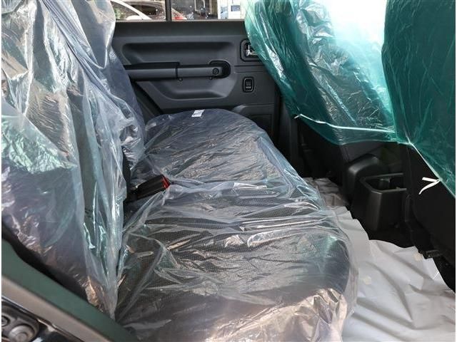 SUZUKI JIMNY NOMADE 2025 Image 31