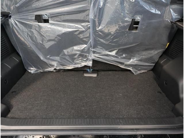 SUZUKI JIMNY NOMADE 2025 Image 31