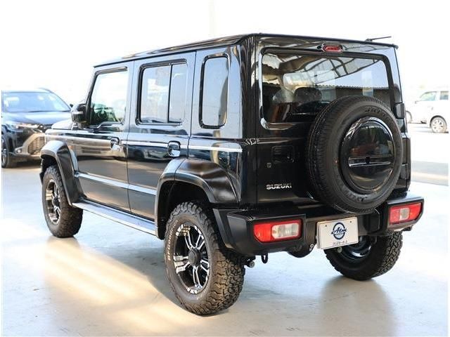 SUZUKI JIMNY NOMADE 2025 Image 31