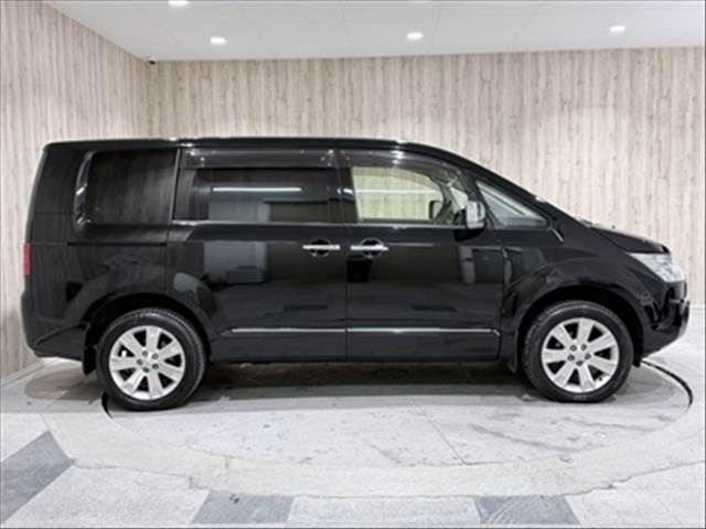 MITSUBISHI DELICA D:5 4WD 2016 Image 31