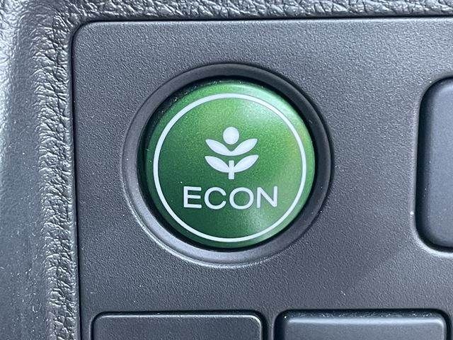 HONDA VEZEL HYBRID 2020 Image 31