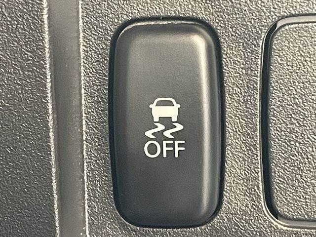 MITSUBISHI DELICA D:5 4WD 2015 Image 31