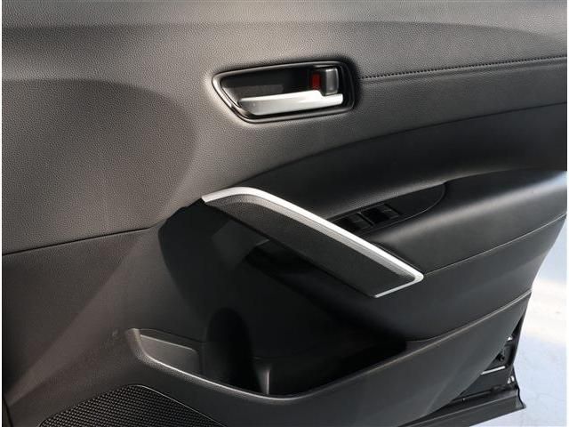 TOYOTA COROLLA CROSS HYBRID 2025 Image 31