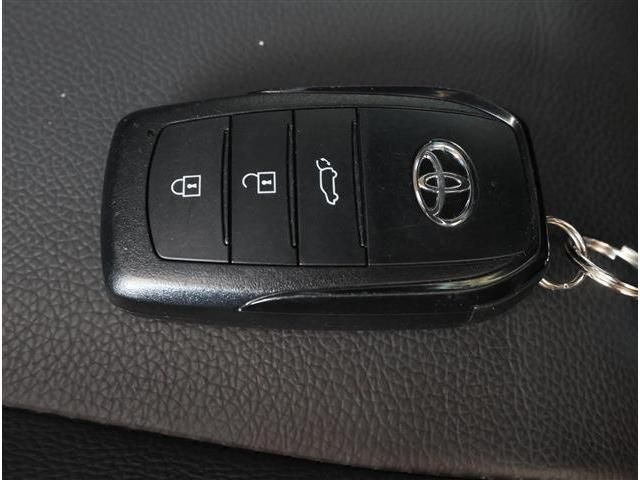 TOYOTA COROLLA CROSS HYBRID 2025 Image 31