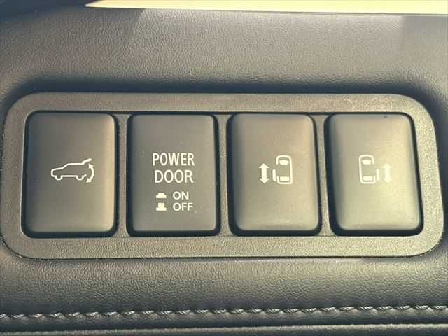 MITSUBISHI DELICA D:5 4WD 2019 Image 31