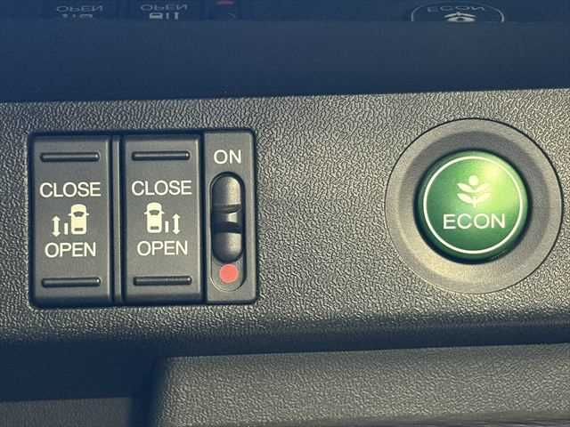 HONDA STEPWAGON SPADA HYBR 2017 Image 31