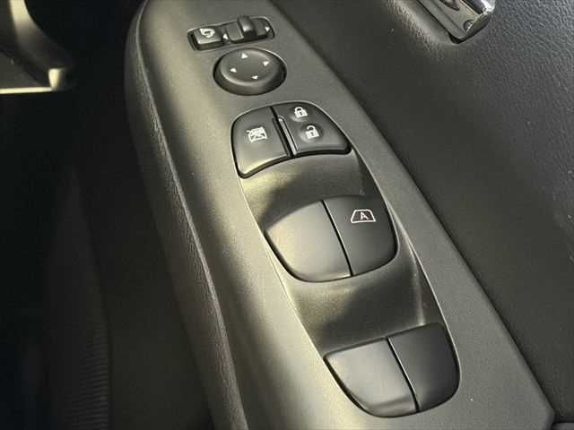 NISSAN SERENA  WG 2018 Image 31