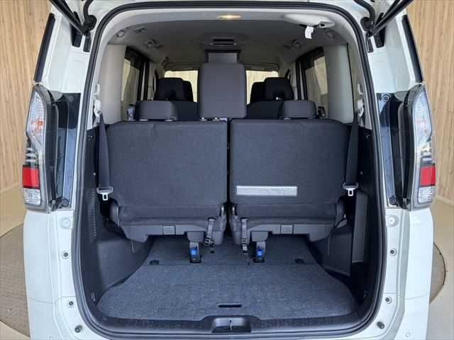 NISSAN SERENA  WG 2018 Image 31
