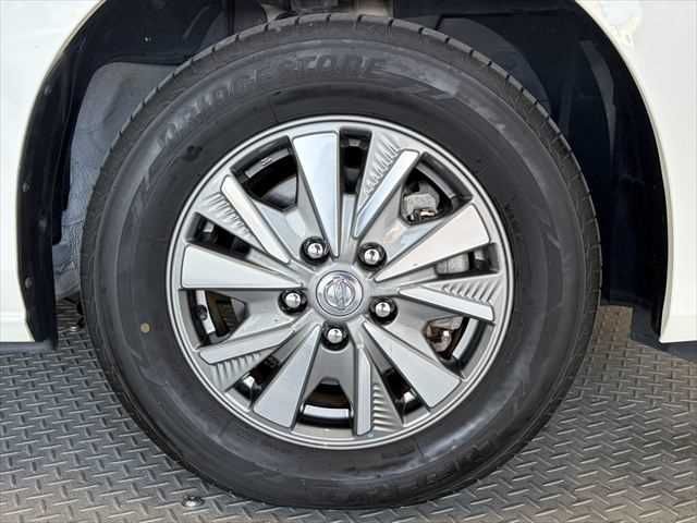 NISSAN SERENA  WG 2018 Image 31