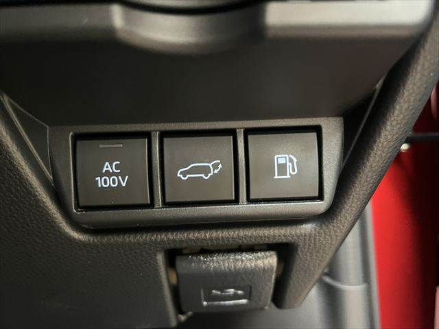 TOYOTA PRIUS 4WD 2023 Image 31