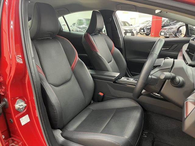 TOYOTA PRIUS 4WD 2023 Image 31