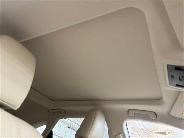 TOYOTA LEXUS RX450H 2WD 2019 Image 31