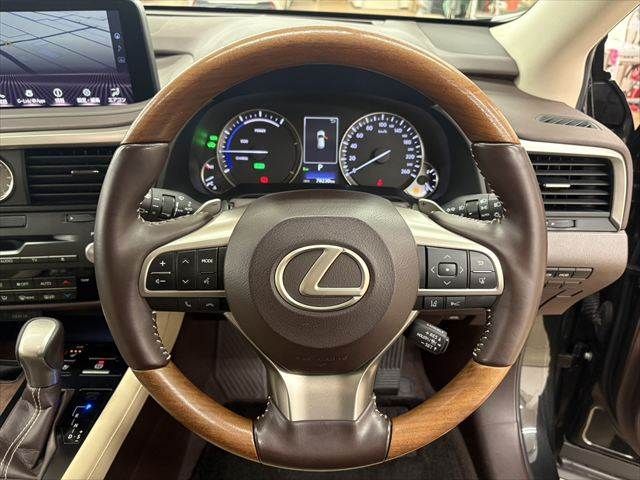 TOYOTA LEXUS RX450H 2WD 2019 Image 31