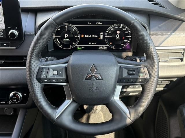 MITSUBISHI OUTLANDER PHEV 2023 Image 31