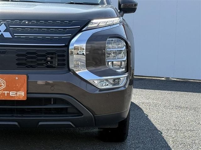 MITSUBISHI OUTLANDER PHEV 2023 Image 31