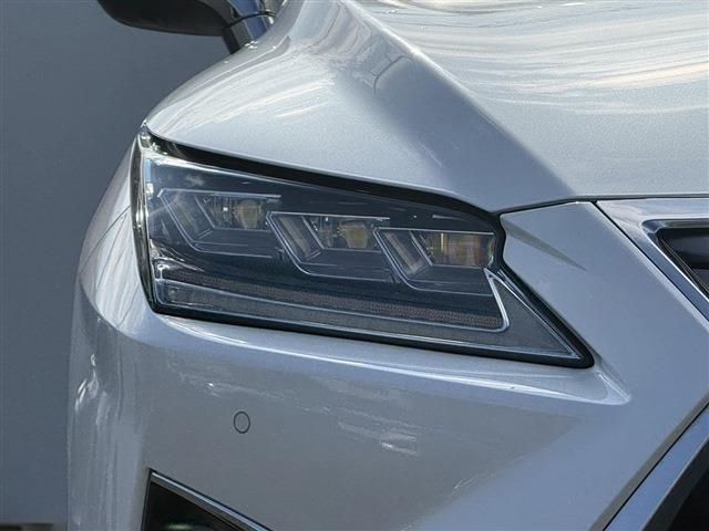 TOYOTA LEXUS RX200T AWD 2017 Image 31