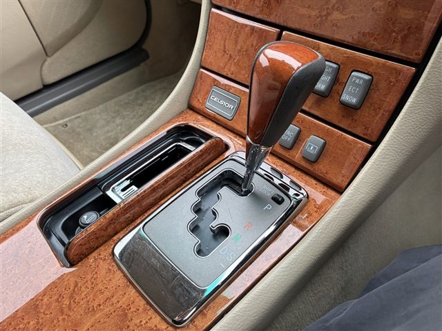 TOYOTA CELSIOR 2003 Image 31