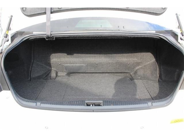 TOYOTA CROWN SEDAN HYBRID 2017 Image 31