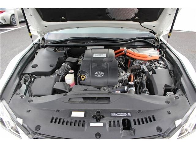 TOYOTA CROWN SEDAN HYBRID 2017 Image 31